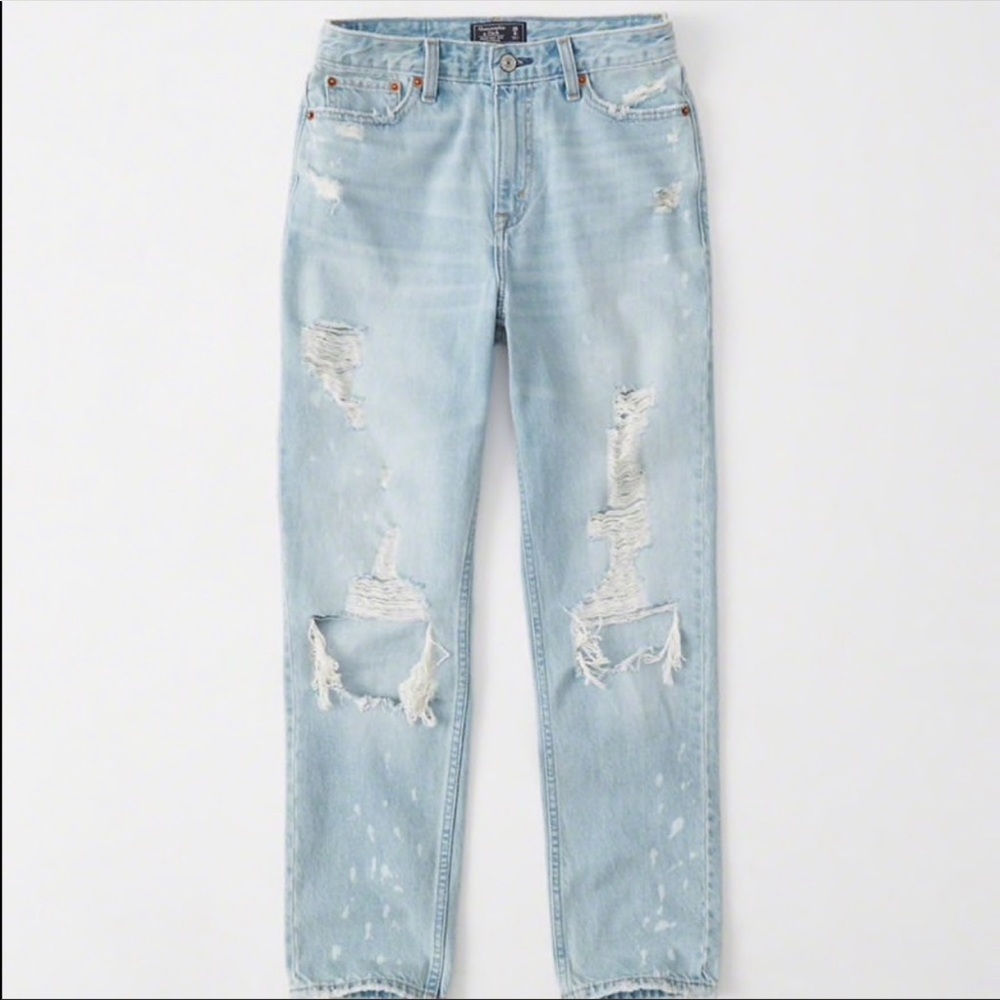 Abercrombie & Fitch High Rise Girlfriend Jeans